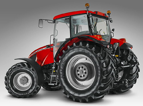 The new Forterra HD has a wider chassis to add to the tractor's stability.