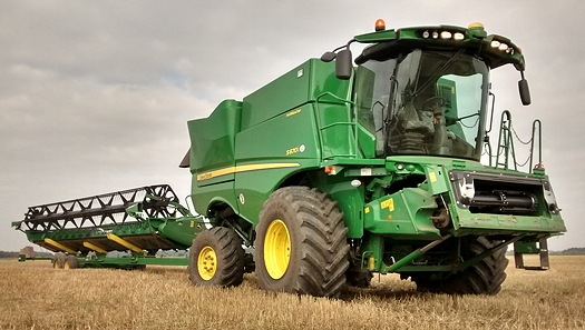 Deere's new S670i is availbale as a Hillmaster model.