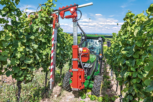 The 5GV vineyard model features the narrowest track width of the new 5G series.