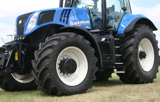 Same Deutz-Fahr (top) and New Holland are among the brands that have made the switch to Mitas Premium tyres.