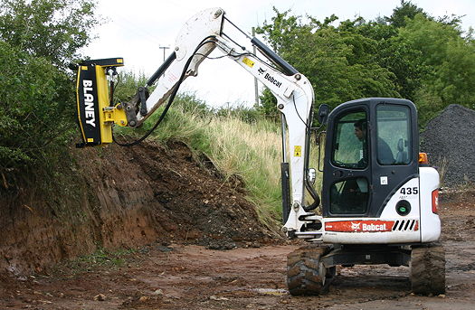 1508-Blaney_Excavator_head