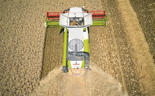 1608-Claas_Lexion_above