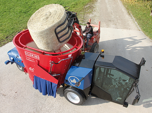 The machine's 20hp mixing motor will have no problem shredding a bale.