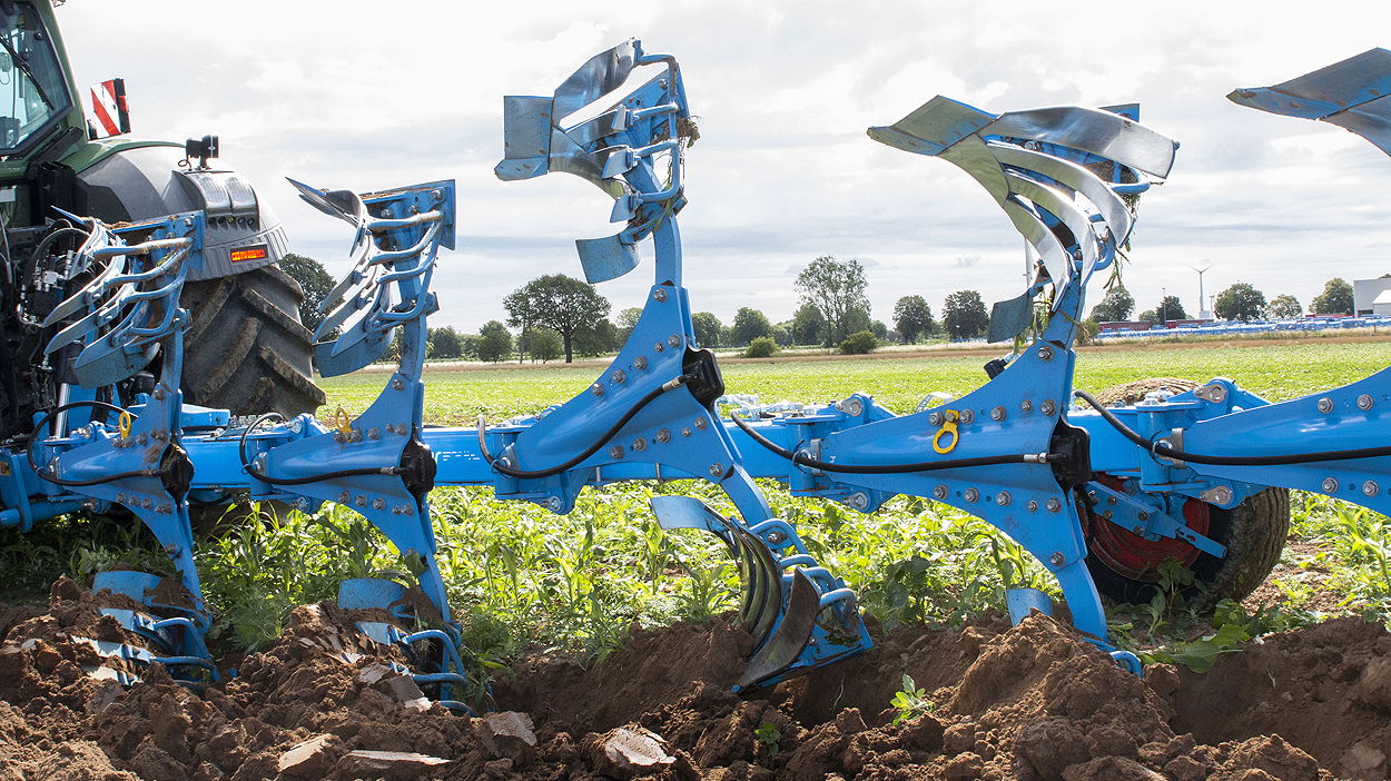 Lemken has introuduced its new OptiStone overload protection system