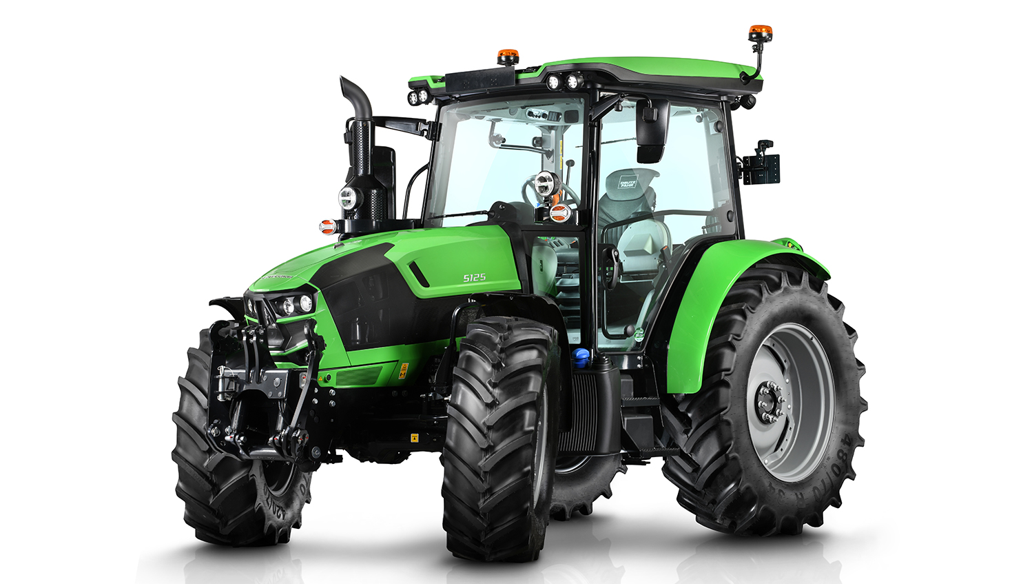 The Deutz-Fahr 5125 sits at the top of the brand's new 5 Series