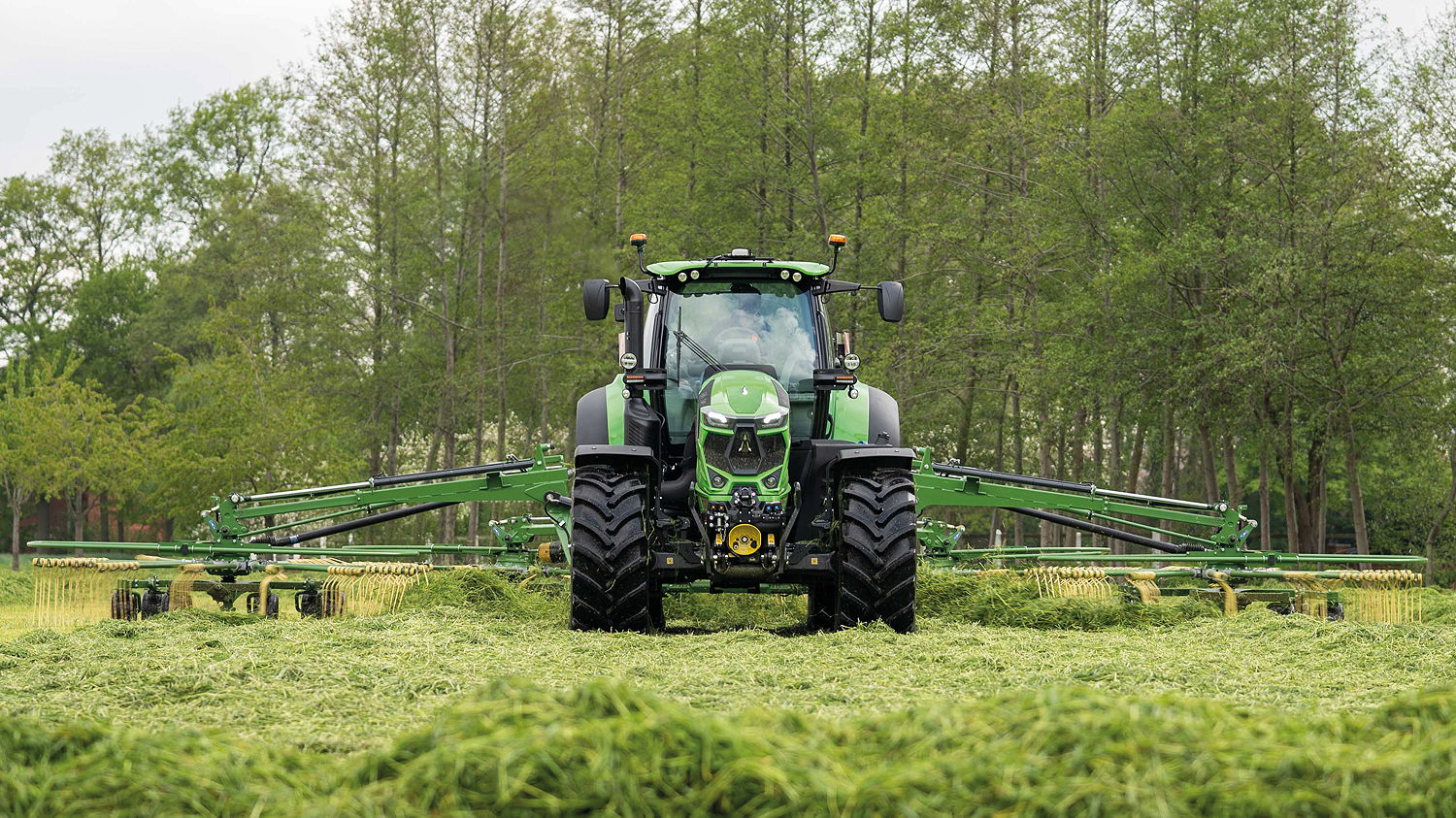 The new 7-Series TTV tractors offer up to 247hp