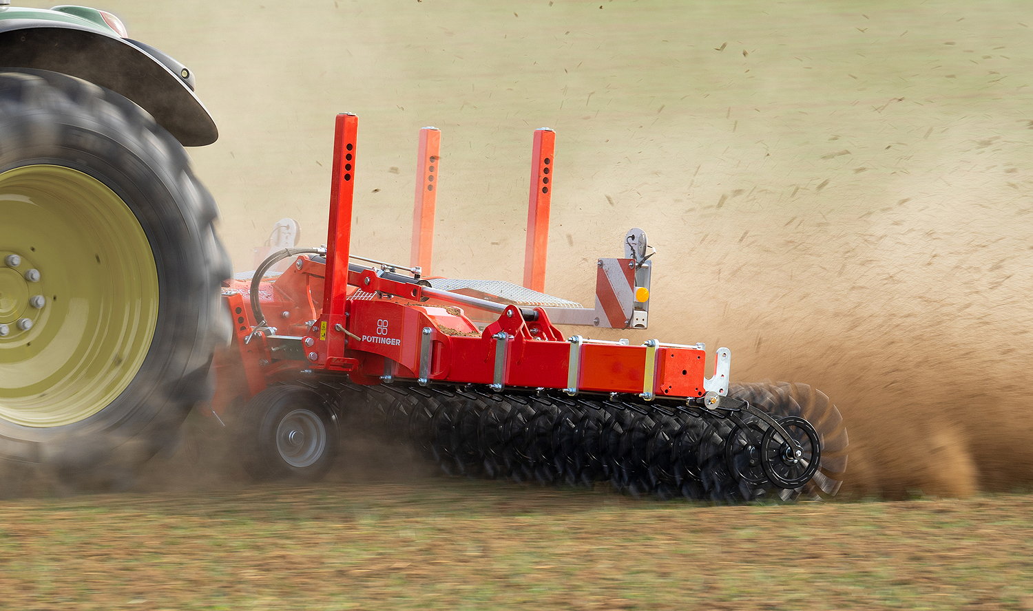 The Pöttinger RotoCare rotary hoe is used at 10 to 30 km/hr