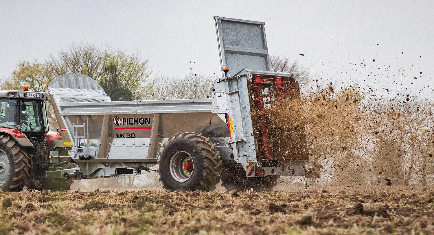 The New Pichon MK30A muckspreader with vertical beaters