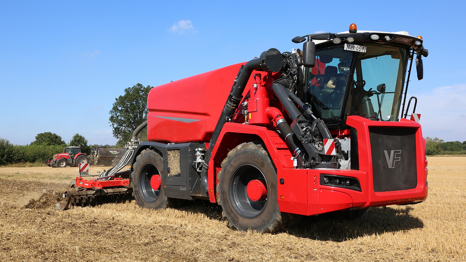 A Vervaet Quad 550 four-wheel slurry applicator has completed a successful demo tour across Southern England