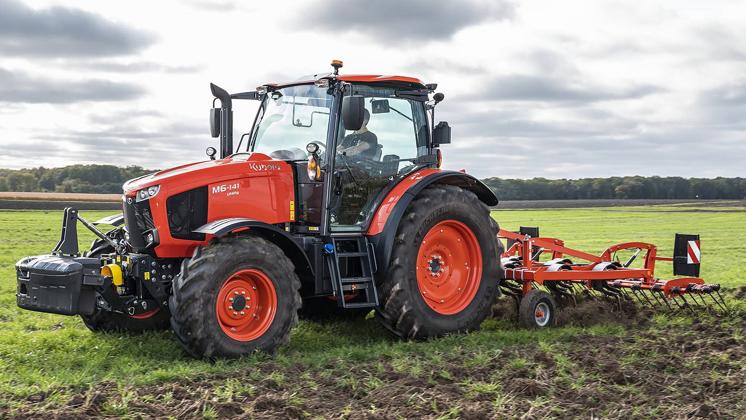 Kubota's M6-001 utility series tractors spans 104 to 143hp