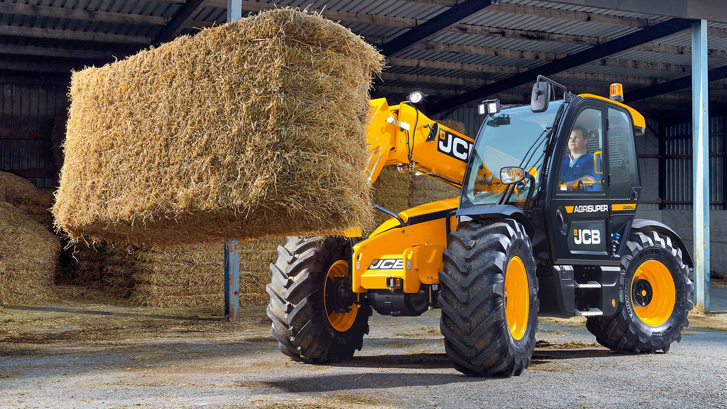 The JCB 538-70 is a genuine 7.0m machine that slots into the Loadall Series III line-up between the current 532-70 and 542-70 models