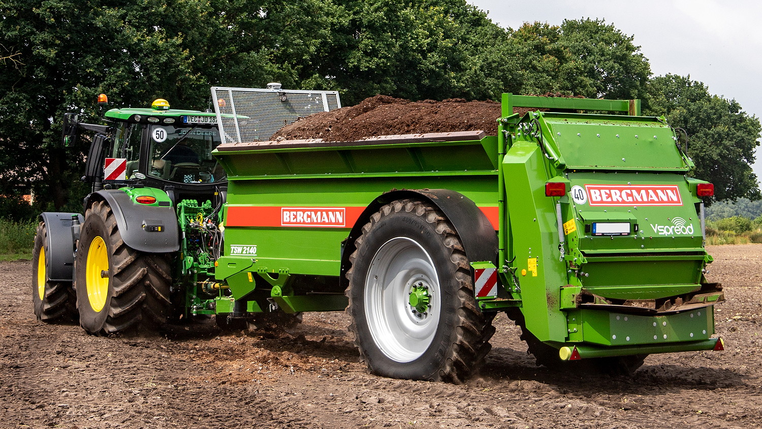 Bergmann's TSW2140 spreader with V-Spread