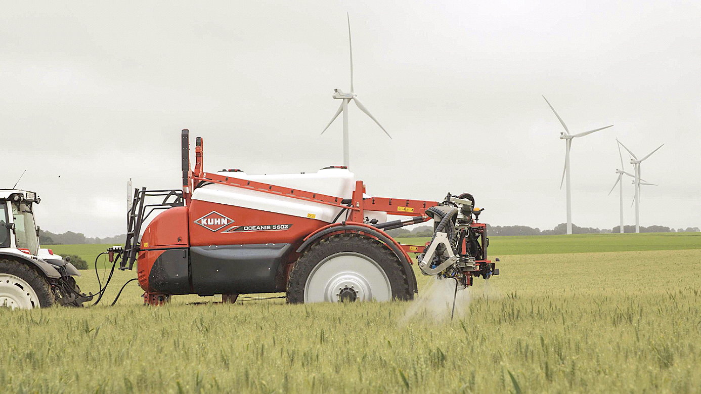 Fielder's Stretchur N is applied in cereals at the T3 stage