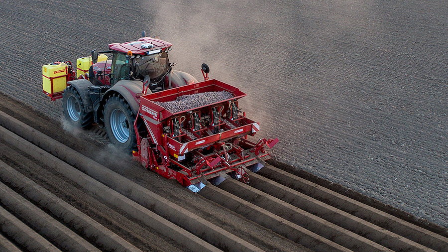 Grimme's new GL420 Exacta potato planter