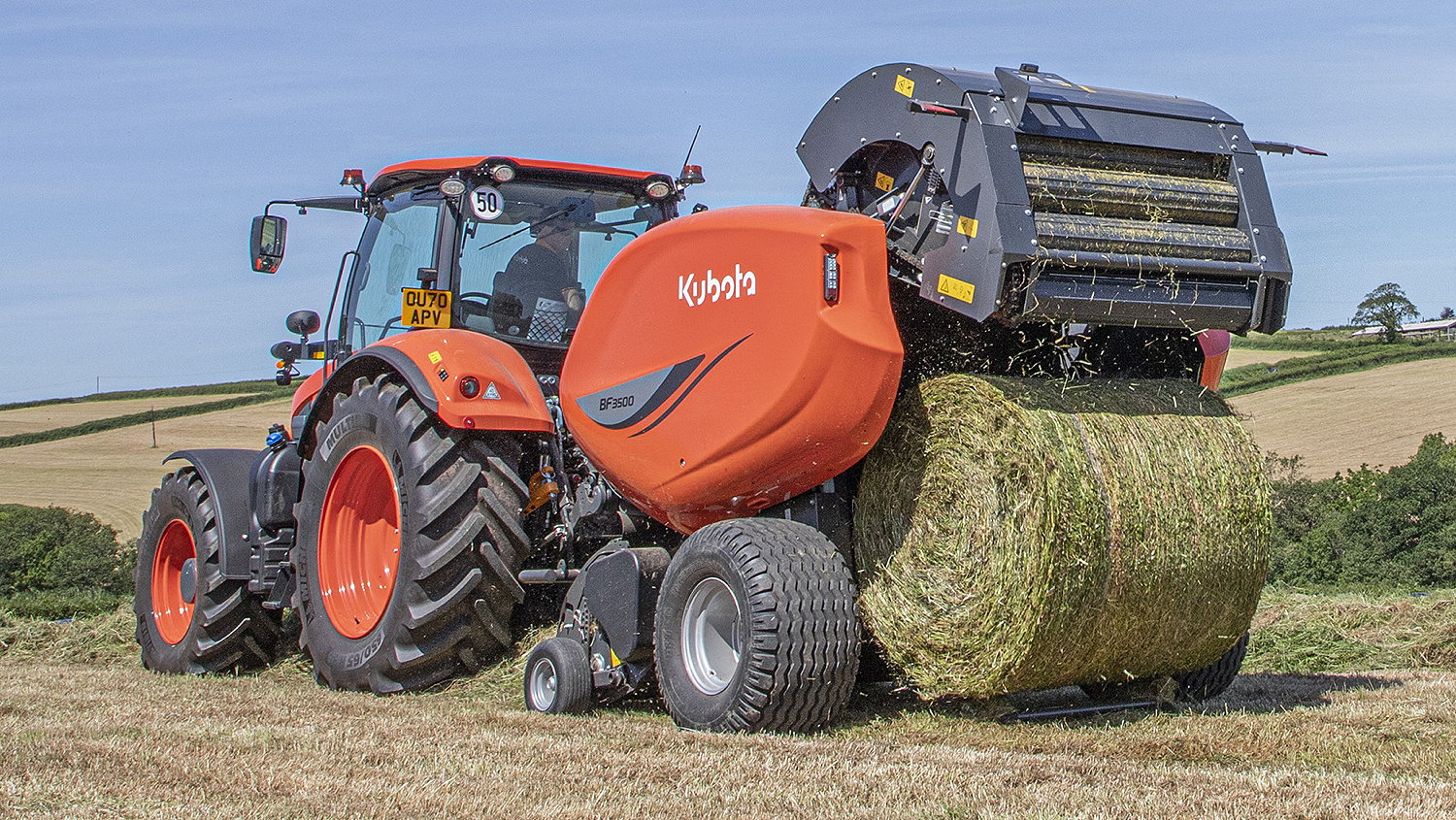 Kubota's new BF3500 fixed-chamber round baler