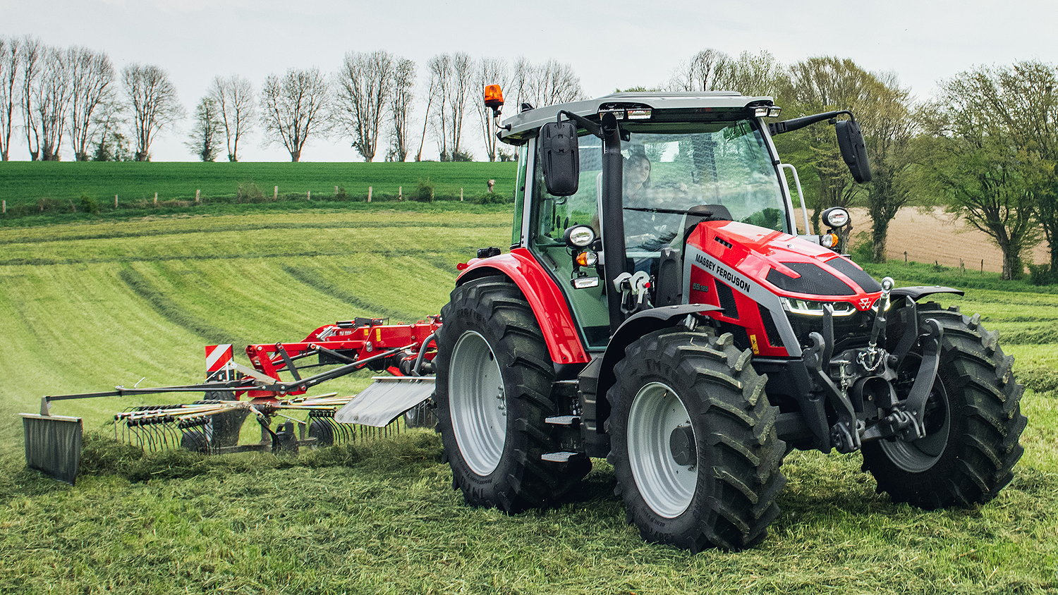 Massey Ferguson's 5S125 tractor