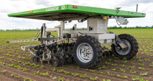 The FarmDroid concept was developed by Danish Farmers Jens and Kristian Warming who launched the machine at Agritechnica 2019