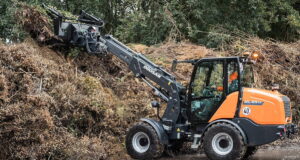 The new Doosan DL80TL-7 wheeled loader that will be produced in partnership with Tobrococ-Giant