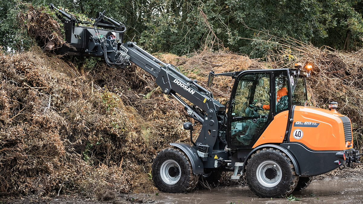 The new Doosan DL80TL-7 wheeled loader that will be produced in partnership with Tobroco-Giant