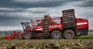 Grimme's new 653hp Rexor 6300 has been updated for the 2022 sugar beet season.