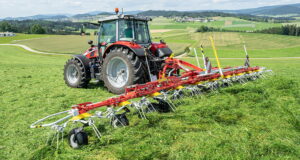 Pöttinger says its new HIT V 11100 tedder is in a class of its own.