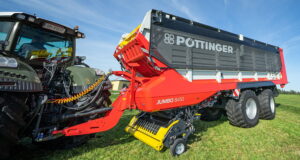 Pöttinger's Jumbo forage wagon is now available with a contactless electronic steered axle system, enabling tight turning angles.