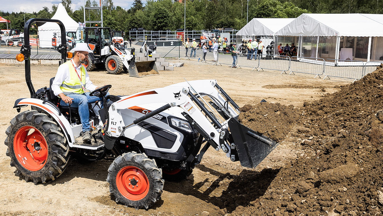 This 24.5hp Bobcat CT2025 tractor was featured at the company's Demo Days held in the Czech Republic in June 2022.