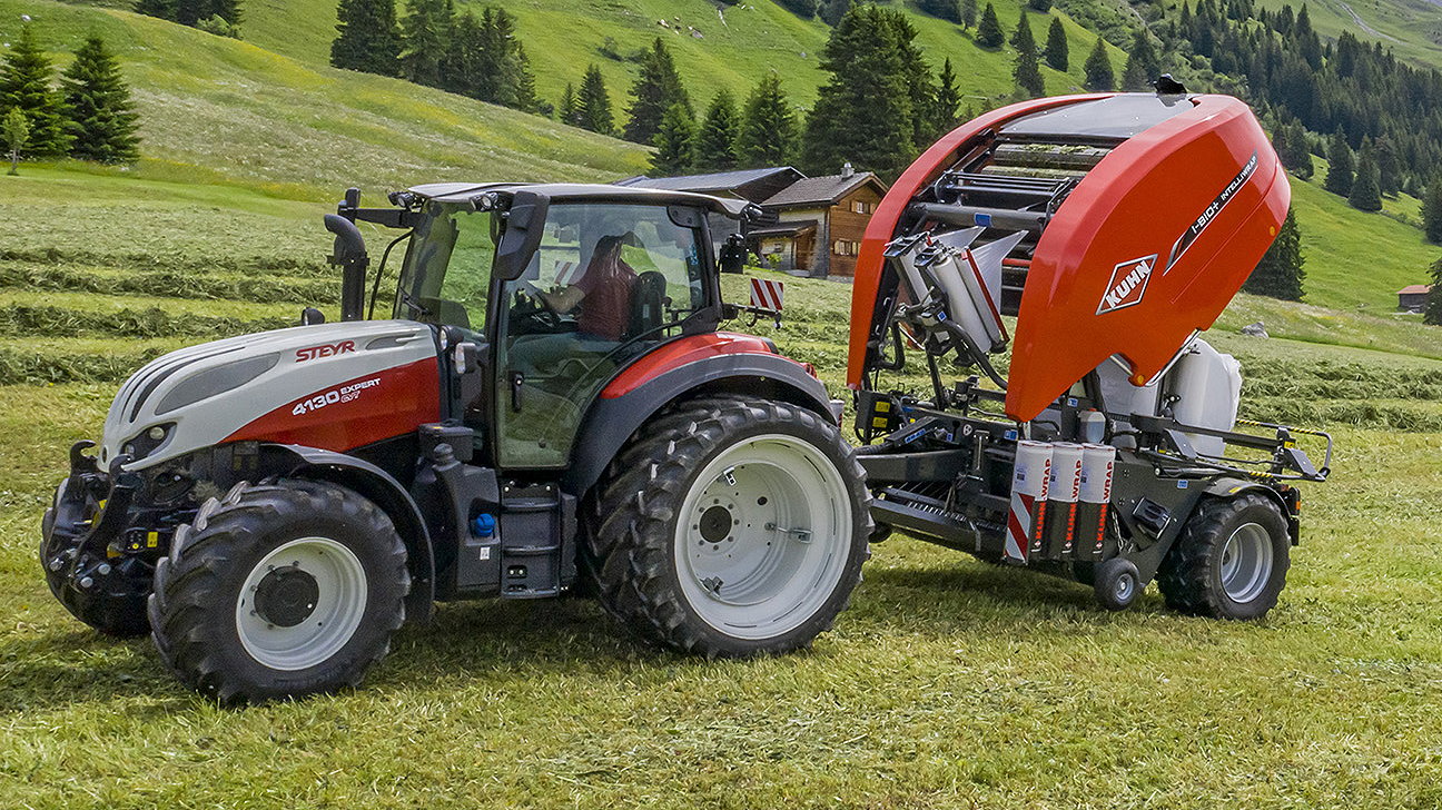 The latest 2022 version of Kuhn's i-Bio+ baler-wrapper combination.