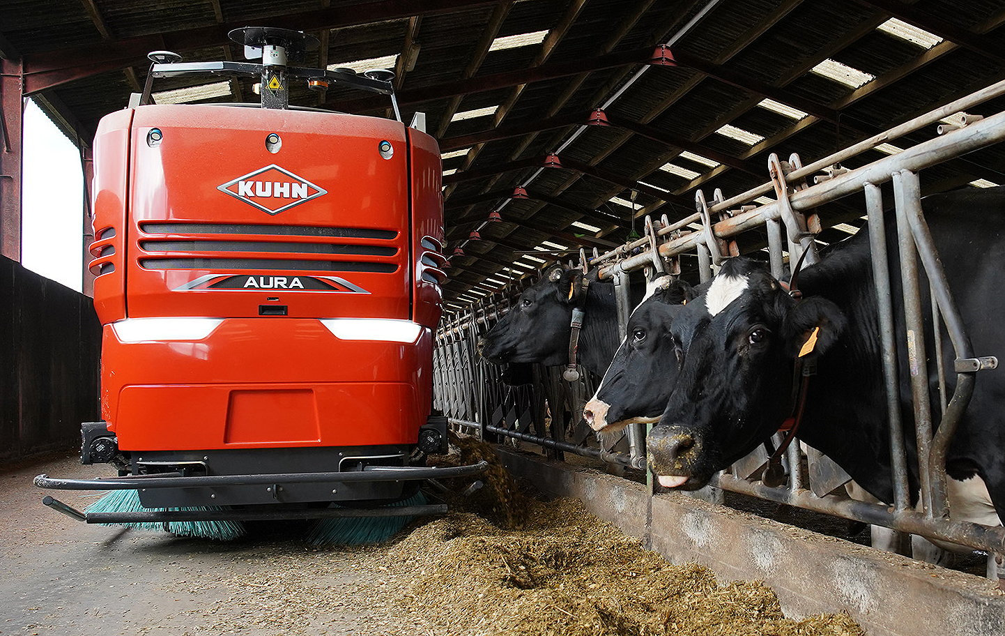 The new Kuhn Aura is a self-propelled, autonomous diet feeder capable of feeding up to 280 cows.