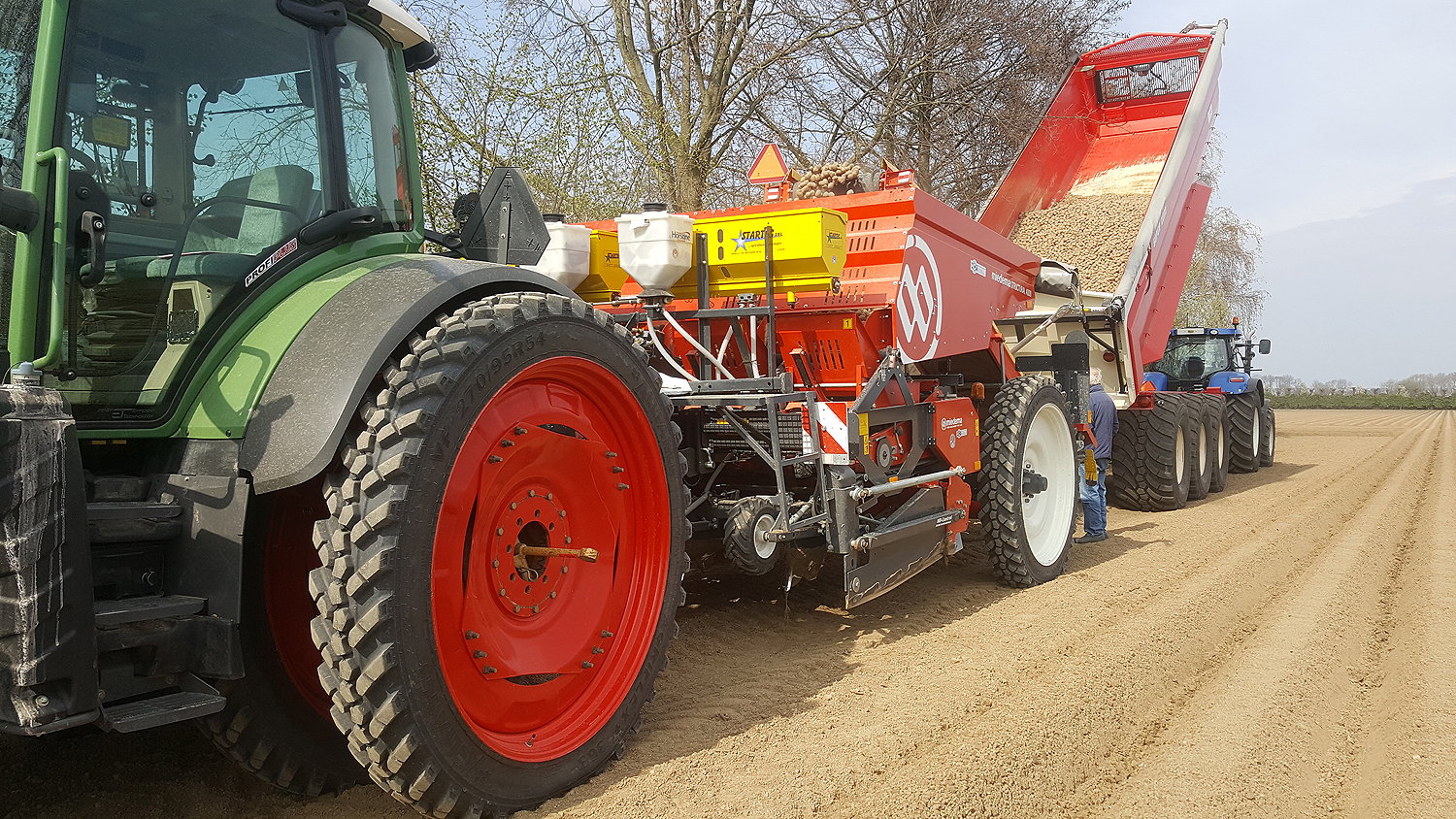 The Alliance Agriflex 363 VF steel-belted row crop tyre has been developed for row crop applications with tractors, and self-propelled and trailed sprayers.