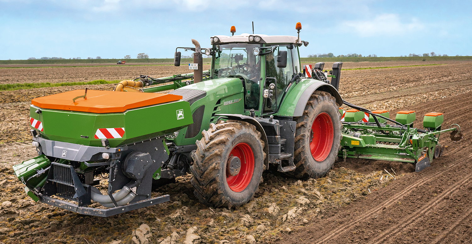 Amazone's FTender 2200 in use as a fertiliser hopper for maize sowing.