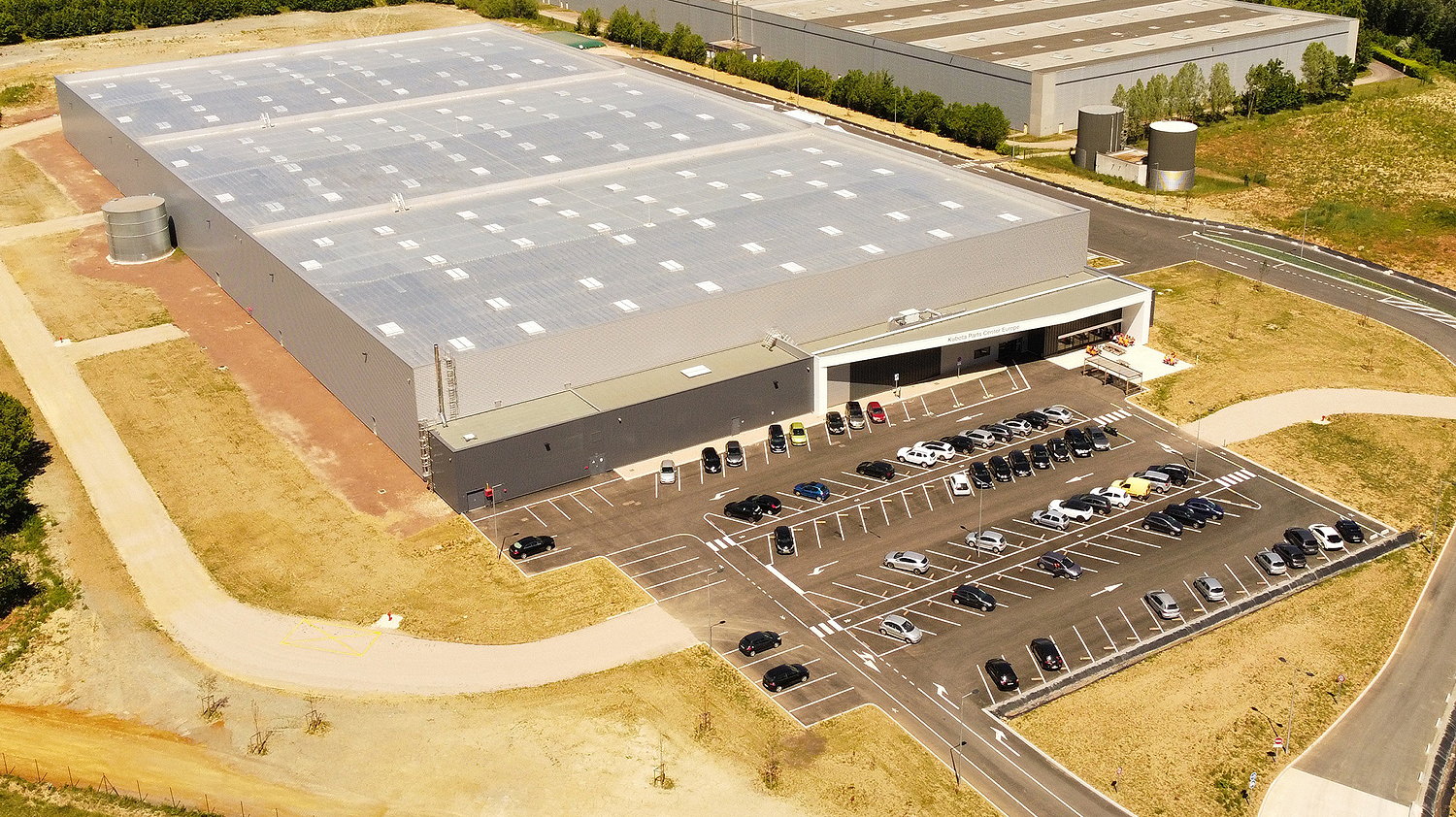 Kubota's new European Parts Centre in France represents an investment of 15 million euros.