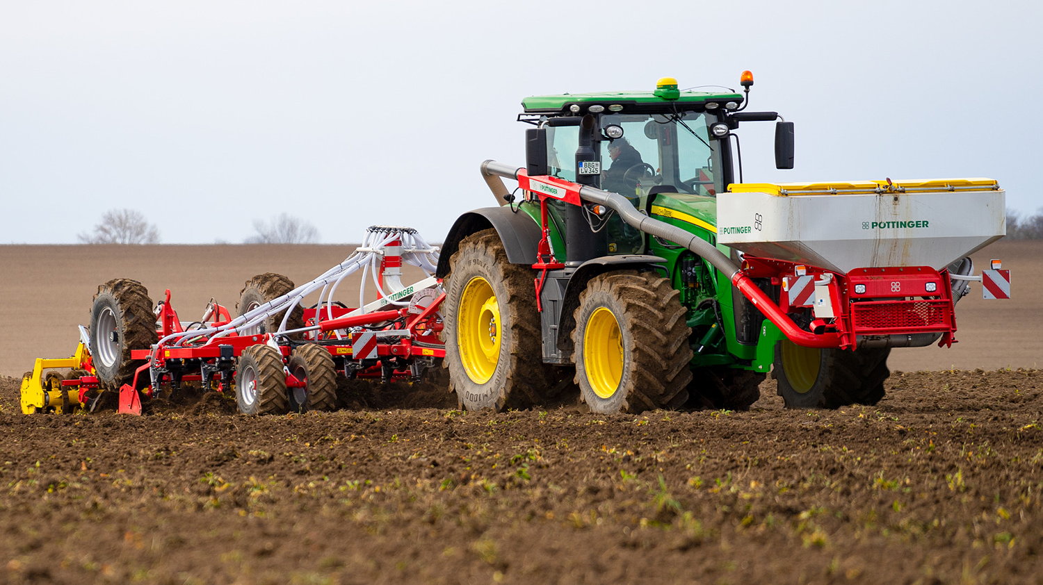 Pöttinger's Amico F front hopper and Terria stubble cultivator can be used as a flexible method of applying fertiliser and seed.