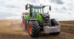 Fendt's seventh-generation Vario 700 tractors will start reaching farms in the spring of 2023.