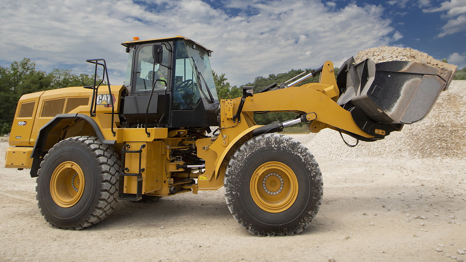 Caterpillar has announced a battery-powered prototype of its 950GC wheeled loader.