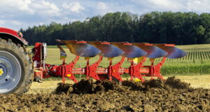 Pöttinger's Servo 4000 hitch-mounted reversible plough.