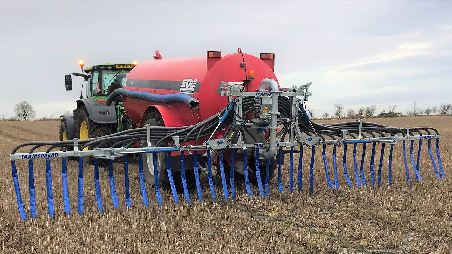 Tramspread's new Suffolk Slurry Applicators utilise a new fixing method that allows larger booms to be fitted to smaller tankers without significant modifications.