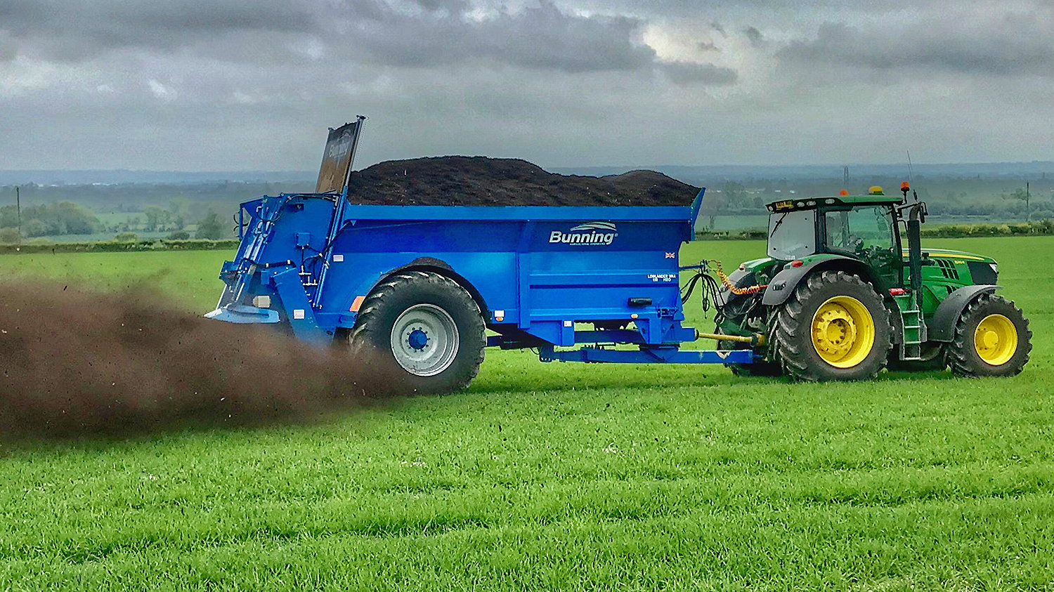 GT Bunning & Sons is offering a narrower tyre option for its Lowlander spreaders to help reduce damage to crops when topdressing in the spring.