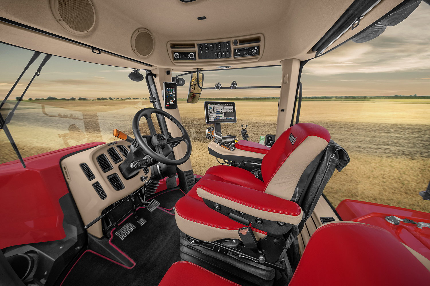 The latest Case IH Quadtrac and Steiger AFS Connect tractors are intuitive and exceptionally comfortable to drive thanks to ergonomic, customisable controls that form part of the new operator interface.