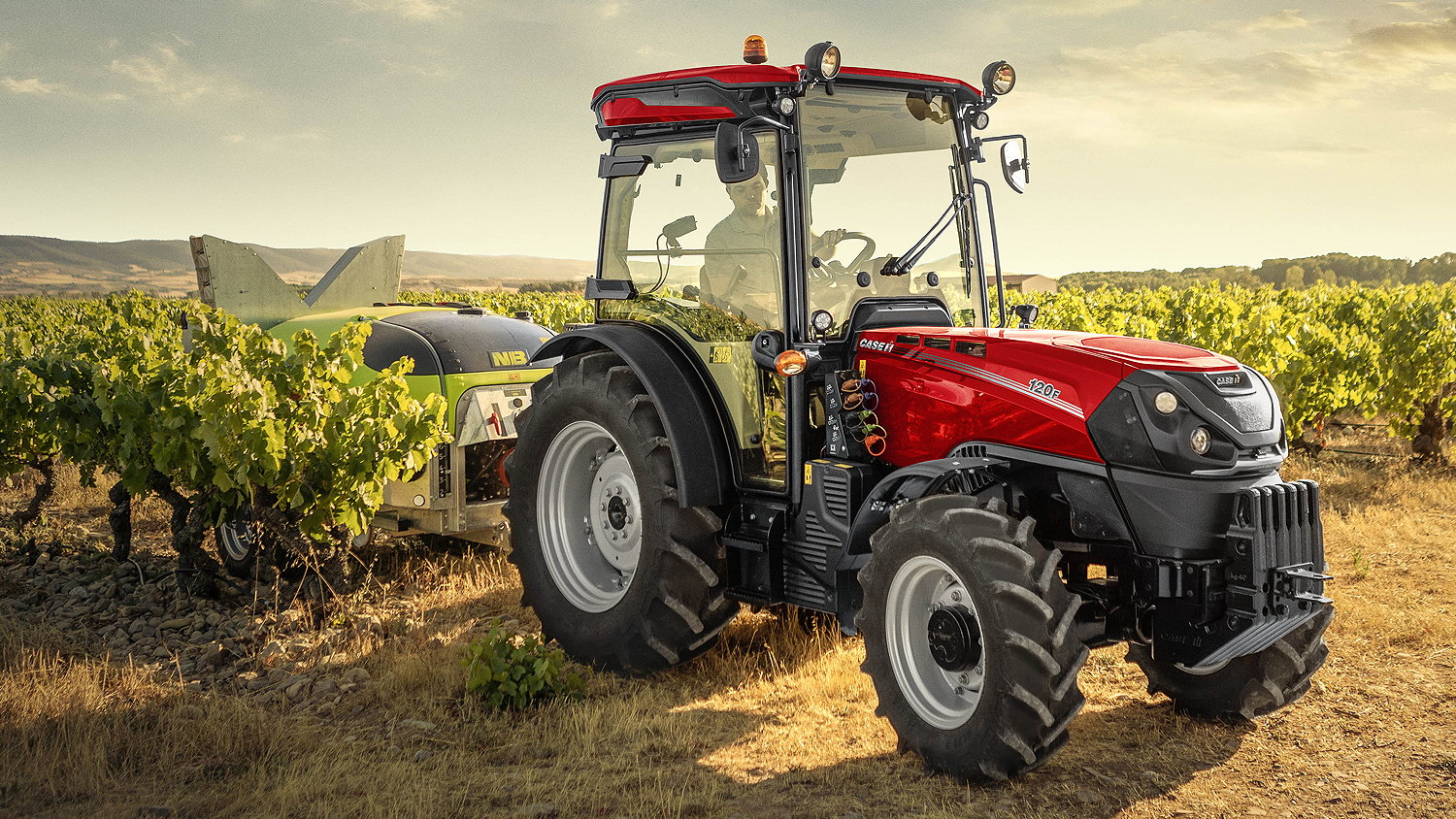 The new flagship Case IH Quantum 120F offers a maximum power output of 120hp.