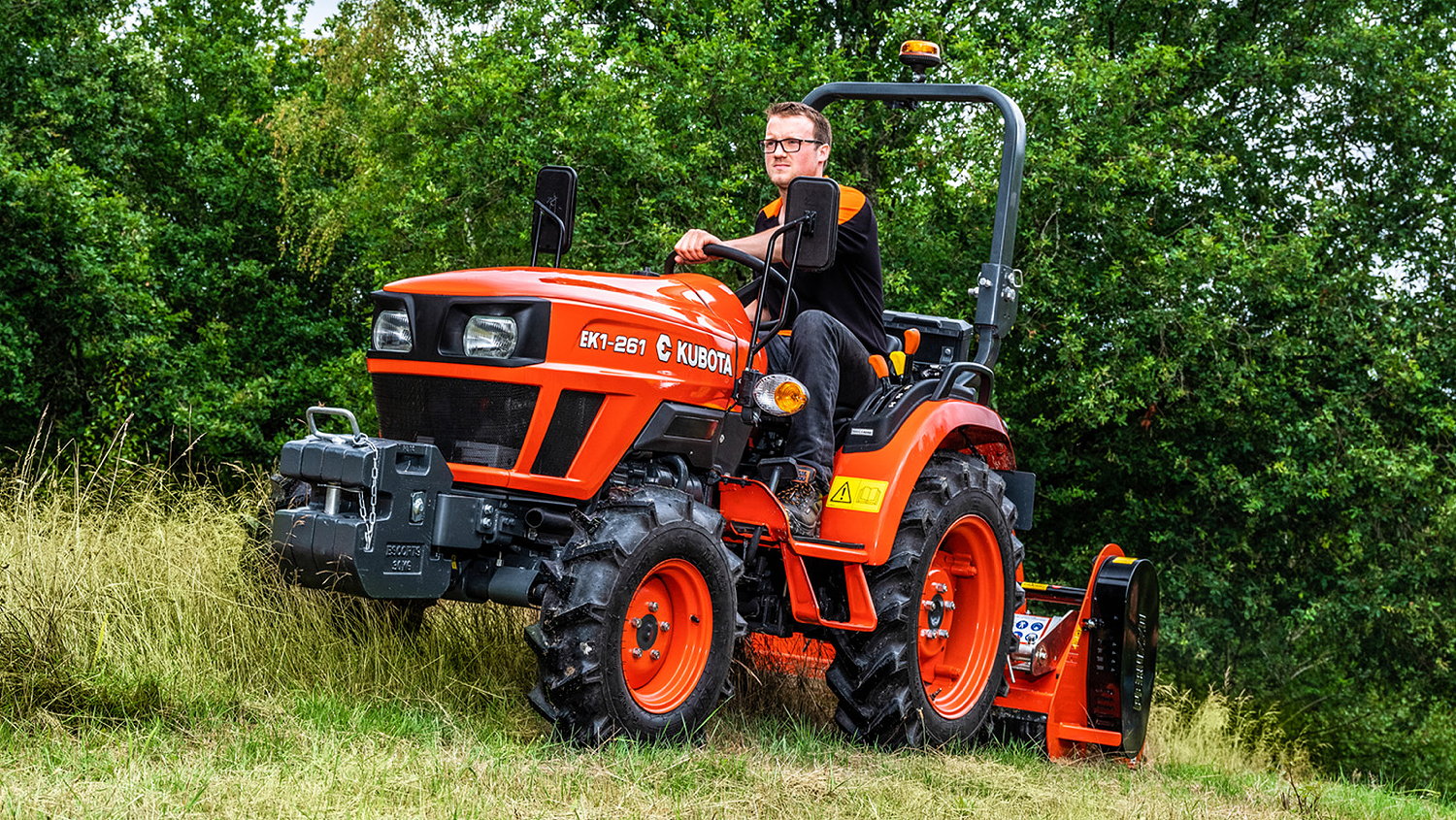 Kubota's new EK1-261 compact tractor offers 24hp and four-wheel drive. 