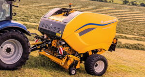 New Holland's new Pro-Belt premium variable-chamber baler is said to stand out for its versatility and productivity in all crop conditions.