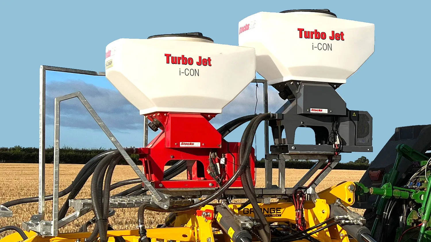 Up to four i-Con applicators from Stocks Ag's range can now be controlled via one ISOObus terminal.