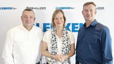 Pictured from left are: Lemken's CEO, Anthony van der Ley, and owner, Nicola Lemken, with Equalizer's managing director, Gideon Schreuder.