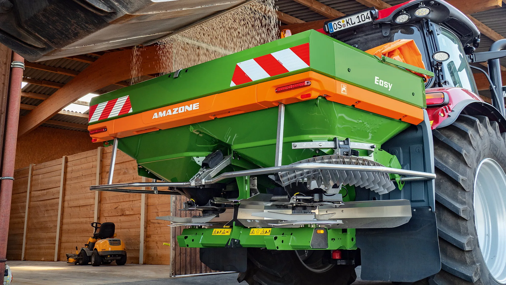 A new metal preparation and paint process means Amazone now offers a special seven-year anti-perforation warranty on its ZA-V, ZA-TS and ZG-TS fertiliser spreaders.