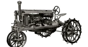 The Farmall Regular went into series production in 1924 following 22 pre-production models built for testing during 1923.