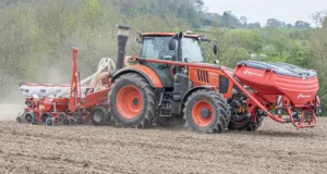 Kverneland's new F-Drill Compact and F-Drill Maxi hoppers offer capacities of 1,600 litres or 2,200 litres respectively.