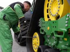 John Deere is targetting ex-service personnel for service technician jobs within its dealer networks in the UK and Republic of Ireland.