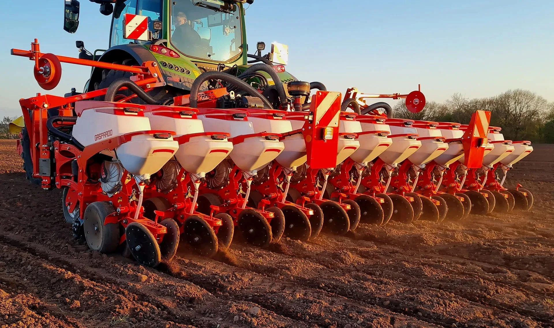 Maschio Gaspardo's  Chrono 500 has been developed specifically for fast-paced precision drilling with unrivalled seed placement no matter what shape, size or seed type.