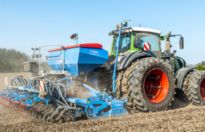 Lemken's new Solitair drill and Zirkon rotary harrow combination.